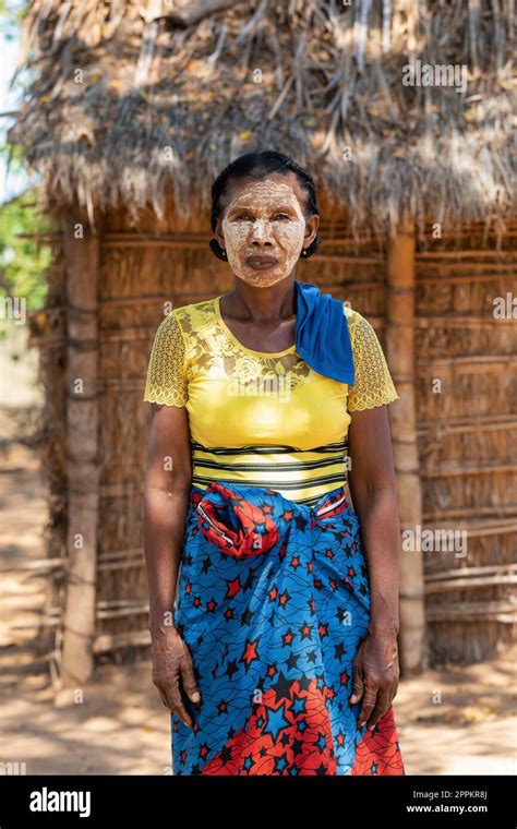 malgache femme|Les Femmes malgaches : mentalités et rôle